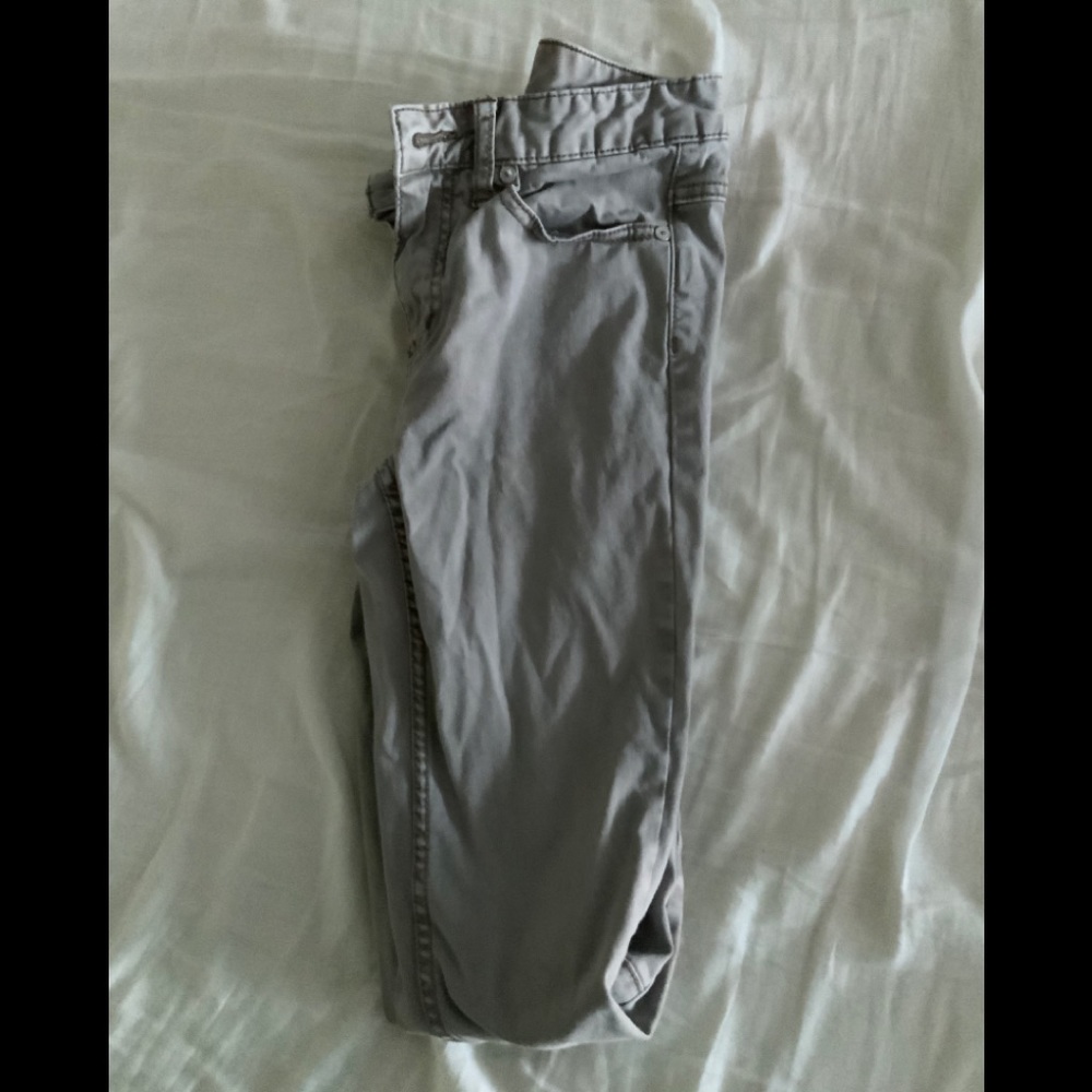 Light pink zipper pants